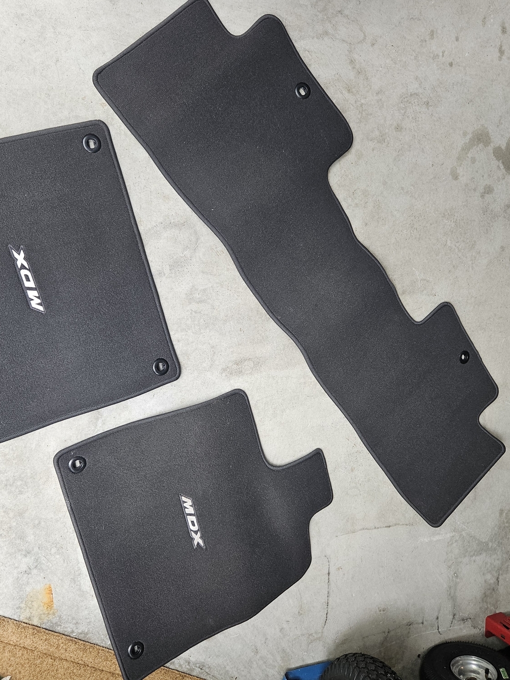 Acura MDX Black Car Floor Mats - Set